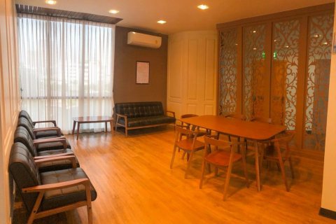 Condo in Yan Nawa, Bangkok, Thailand, 2 bedrooms  № 138543 - photo 20