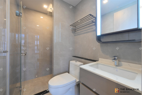 Кондоминиум с 2 спальнями в Бангкоке, Таиланд № 197447 - фото 9