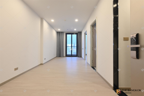 Condo in Bangkok, Thailand, 1 bedroom  № 197445 - photo 1