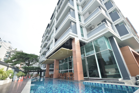 Condo à Bangkok, Thaïlande, 1 chambre  № 197441 - photo 1