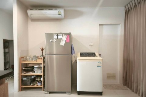 Townhouse in Lat Krabang, Bangkok, Thailand 3 bedrooms № 147548 - photo 24