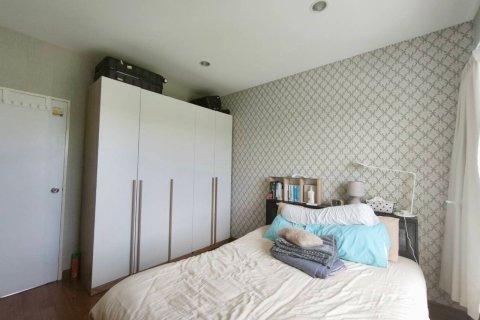 Townhouse in Lat Krabang, Bangkok, Thailand 3 bedrooms № 147548 - photo 11