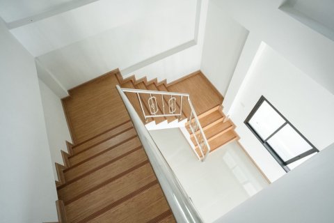 Maison à Saraphi, Thaïlande 4 chambres № 147549 - photo 6