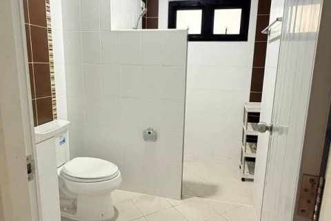 Maison à Saraphi, Thaïlande 4 chambres № 147549 - photo 14