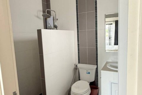 Maison à Saraphi, Thaïlande 4 chambres № 147549 - photo 17