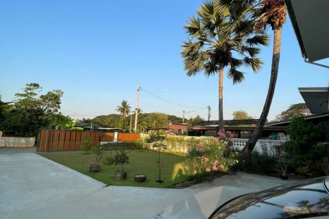 Дом в Накхонпатхоме, Таиланд с 4 спальнями № 147552 - фото 7