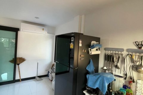 Дом в Накхонпатхоме, Таиланд с 4 спальнями № 147552 - фото 16