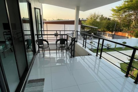 Дом в Накхонпатхоме, Таиланд с 4 спальнями № 147552 - фото 14