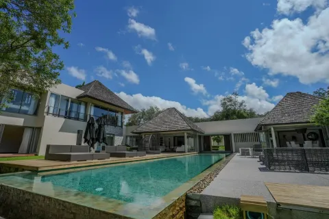 Villa in Phuket, Thailand 5 bedrooms № 148752 - photo 7