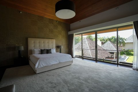 Villa in Phuket, Thailand 5 bedrooms № 148752 - photo 10