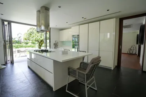 Villa in Phuket, Thailand 5 bedrooms № 148752 - photo 30