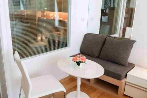 Condo in Bangkok, Thailand, 1 bedroom № 183366 - photo 11