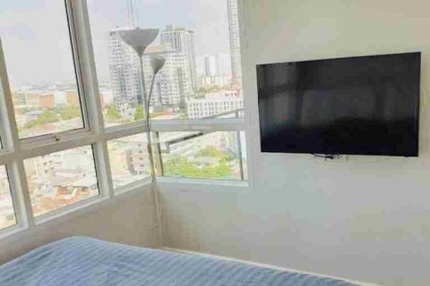 Condo in Bangkok, Thailand, 2 bedrooms № 183365 - photo 7