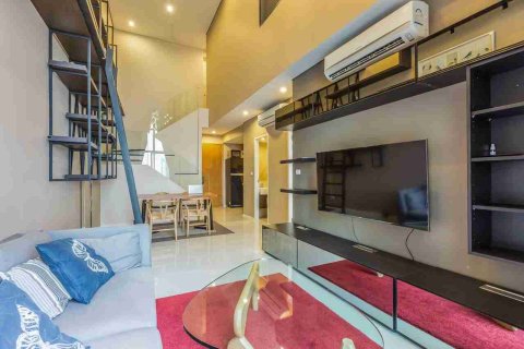 Condo in Bangkok, Thailand, 2 bedrooms № 183367 - photo 4