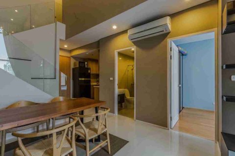 Condo in Bangkok, Thailand, 2 bedrooms № 183367 - photo 7