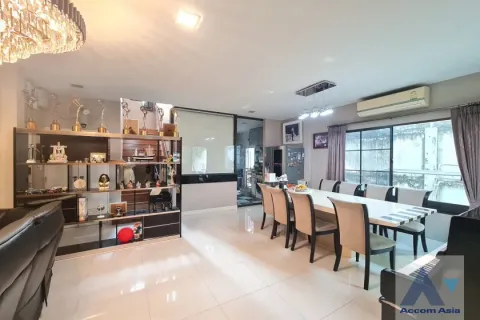 Haus in Prawet, Bangkok, Thailand 4 Schlafzimmer № 217042 - Foto 3