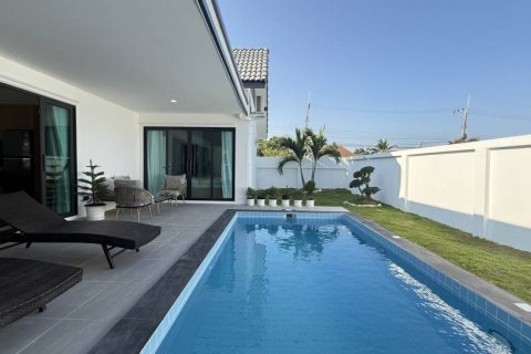 Villa à Hua Hin, Thaïlande 3 chambres № 172887
