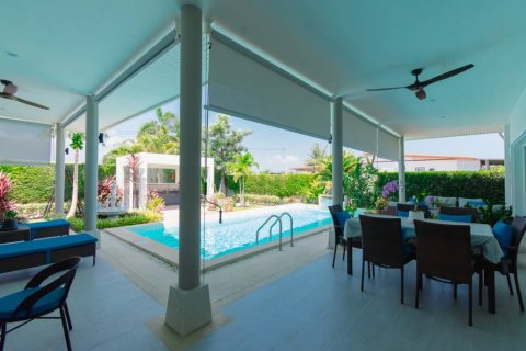 Вилла в Хуа Хине, Таиланд с 3 спальнями  № 172888 - фото 10