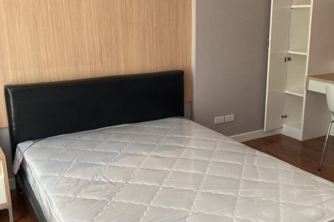 Condo in Khlong Toei, Bangkok, Thailand, 2 bedrooms  № 154294 - photo 9