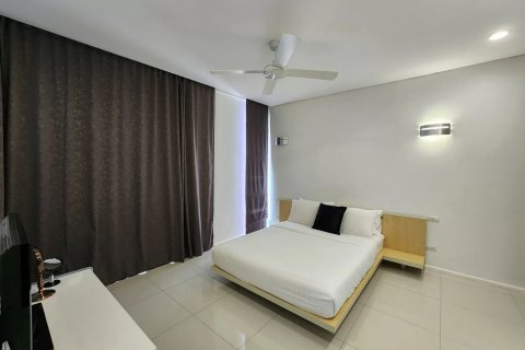Apartment in Phuket, Thailand 2 bedrooms № 154293 - photo 8