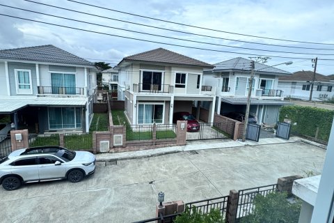 House in Phuket, Thailand 3 bedrooms № 154291 - photo 20