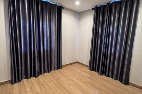 House in Phuket, Thailand 3 bedrooms № 154291 - photo 11