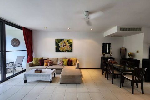 Apartment in Phuket, Thailand 2 bedrooms № 154292 - photo 1