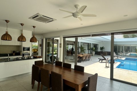 Вилла в Ханг Донге, Таиланд с 3 спальнями  № 154290 - фото 3