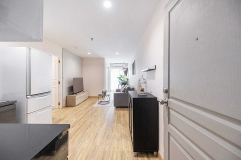 Студия в кондо в Клонг Тоэй, Бангкок, Таиланд № 154296 - фото 4