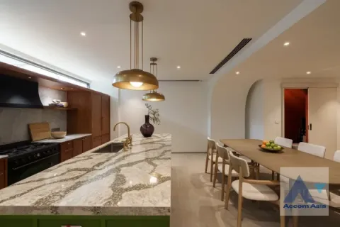 Reihenhaus in Huai Khwang, Bangkok, Thailand 4 Schlafzimmer № 215025 - Foto 4