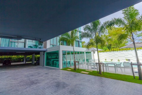 Condo in Bang Tao, Thailand, 1 bedroom  № 162403 - photo 13