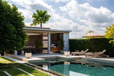 House in Bang Tao, Thailand 4 bedrooms № 162402 - photo 17