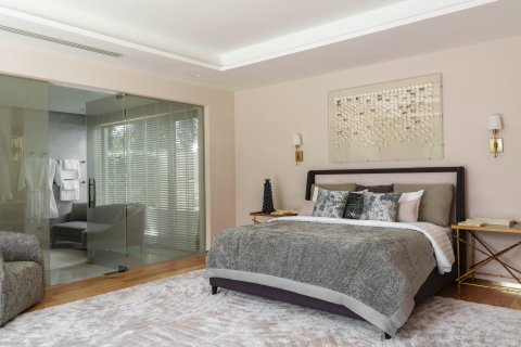 House in Bang Tao, Thailand 4 bedrooms № 162402 - photo 24