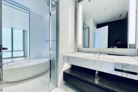 Condo à Sathon, Bangkok, Thaïlande, 2 chambres  № 133644 - photo 9