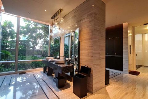 Condo à Sathon, Bangkok, Thaïlande, 2 chambres  № 133644 - photo 24