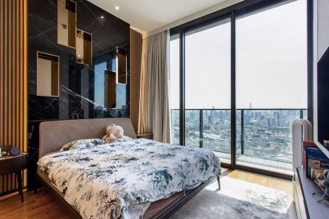 Кондоминиум с 4 спальнями в Кхлонг Сане, Бангкок, Таиланд № 133646 - фото 17