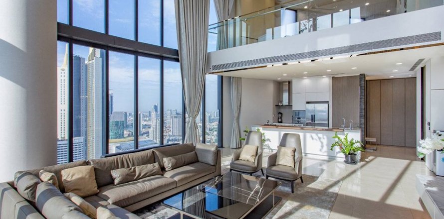 Кондоминиум с 4 спальнями в Кхлонг Сане, Бангкок, Таиланд № 133646