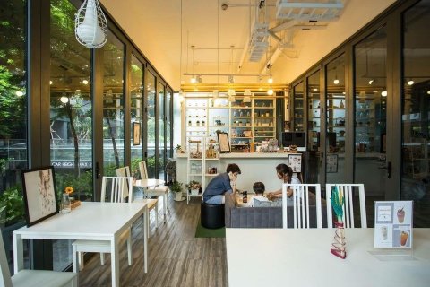 Кондоминиум с 3 спальнями в Ваттхане, Бангкок, Таиланд № 133642 - фото 16