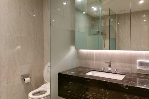 Condo à Watthana, Bangkok, Thaïlande, 1 chambre № 133640 - photo 10