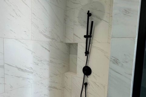 Condo à Sathon, Bangkok, Thaïlande, 1 chambre № 133643 - photo 8