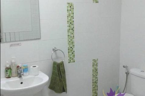 Propriété commerciale à Chiang Mai, Thaïlande 200 m2 № 200369 - photo 18