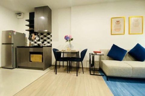 Condo in Bangkok, Thailand, 1 bedroom  № 157633 - photo 4