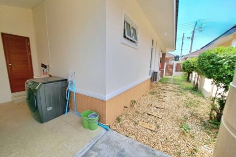 House in Pattaya, Thailand 3 bedrooms № 157635 - photo 20