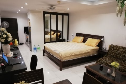 Студия в кондо в Паттайе, Таиланд № 141080 - фото 5