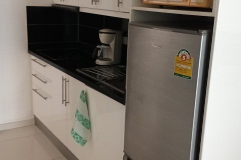 Студия в кондо в Паттайе, Таиланд № 141080 - фото 4