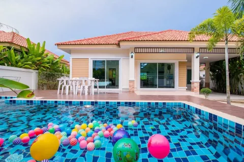 Вилла в Хуа Хине, Таиланд с 2 спальнями  № 141083 - фото 11