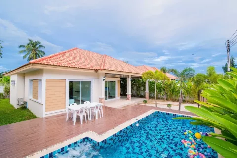 Вилла в Хуа Хине, Таиланд с 2 спальнями  № 141083 - фото 13