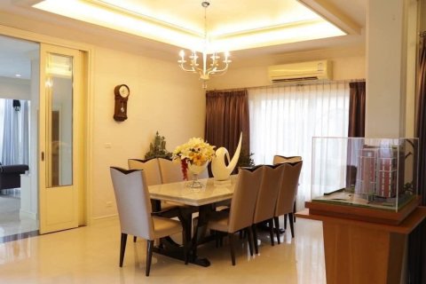 Villa à Taling Chan, Bangkok, Thaïlande 5 chambres № 140718 - photo 7