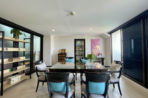 Condo à Watthana, Bangkok, Thaïlande, 5 chambres № 190960 - photo 4