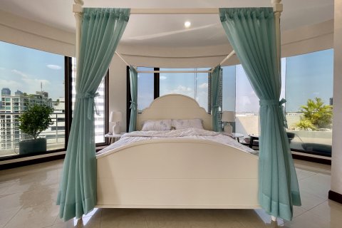 Condo à Watthana, Bangkok, Thaïlande, 5 chambres № 190960 - photo 7